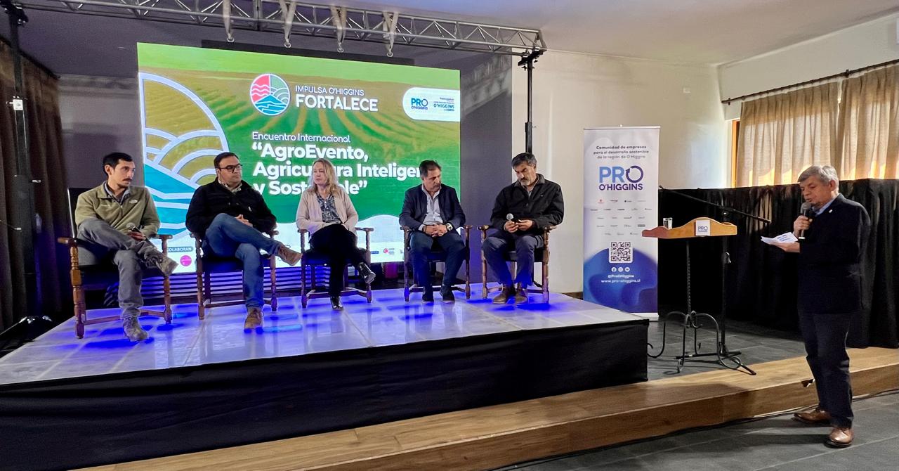 Más de 200 personas participaron en AgroEvento, el encuentro internacional sobre agricultura inteligente y sostenible en O’Higgins