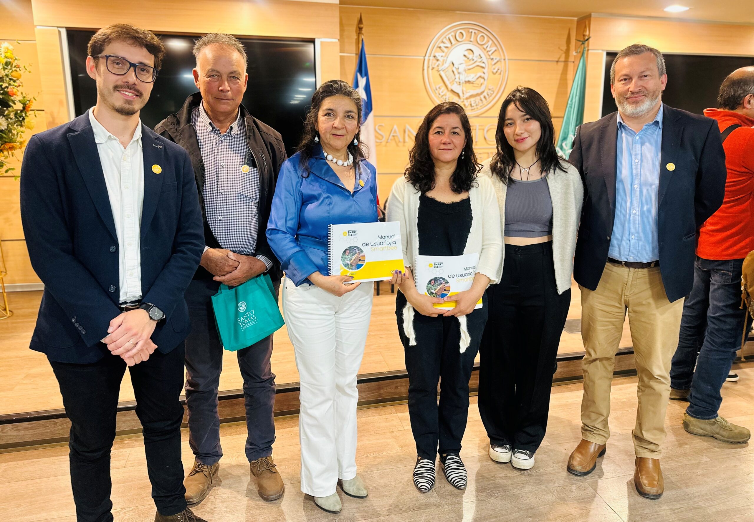 Corfo y Santo Tomás impulsan la innovación en apicultura con proyecto SmartBee en Rancagua