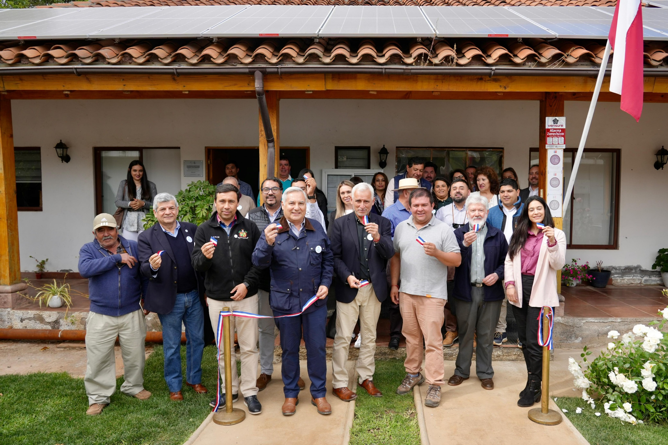 Gobierno Regional realiza importantes inversiones en dos Servicios Sanitarios Rurales de Lolol