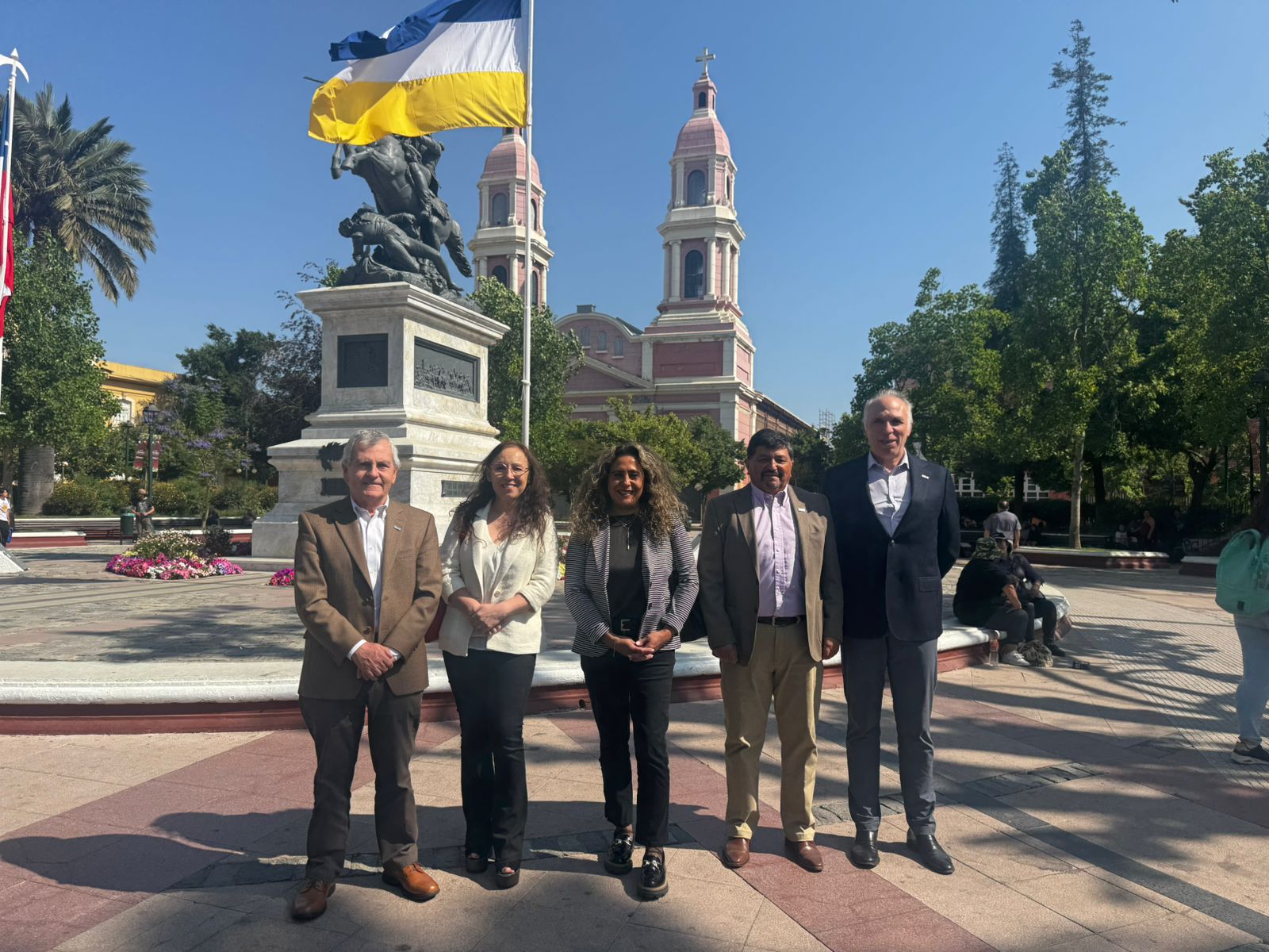 CChC y CENIA presentan herramienta de IA para enfrentar crisis de tramitación de permisos en proyectos y empleo regional