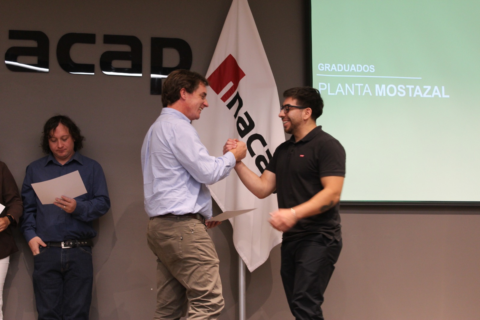 Certifica a 22 nuevos expertos en eficiencia operacional